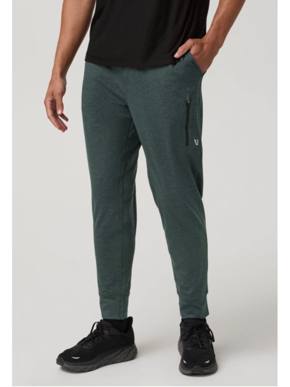 Vuori Men's Jogger Hemlock Heather Olive Green Size Medium